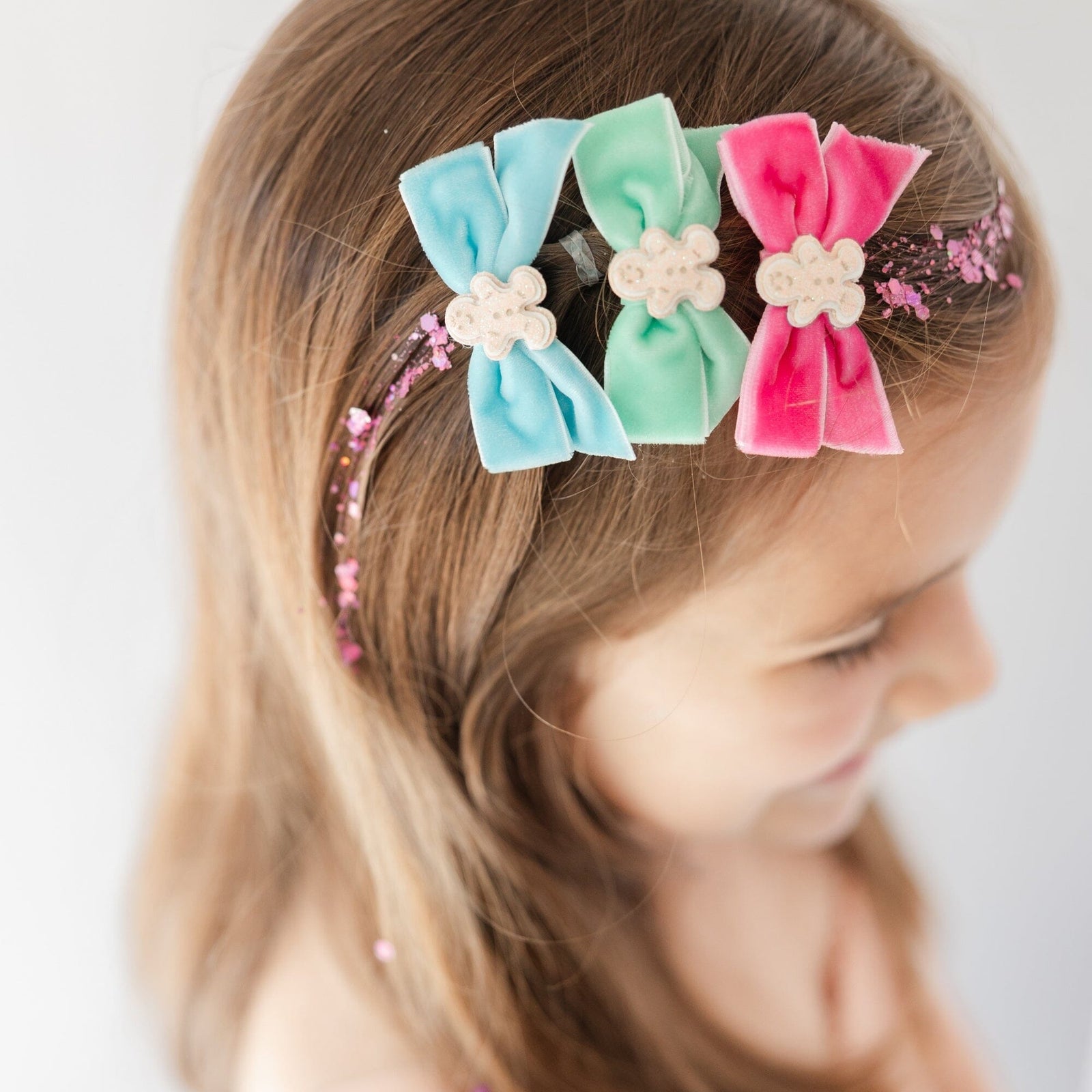 Baking Spirits Bright Gingerbread Bow Hair Clip Set, Daydream Society