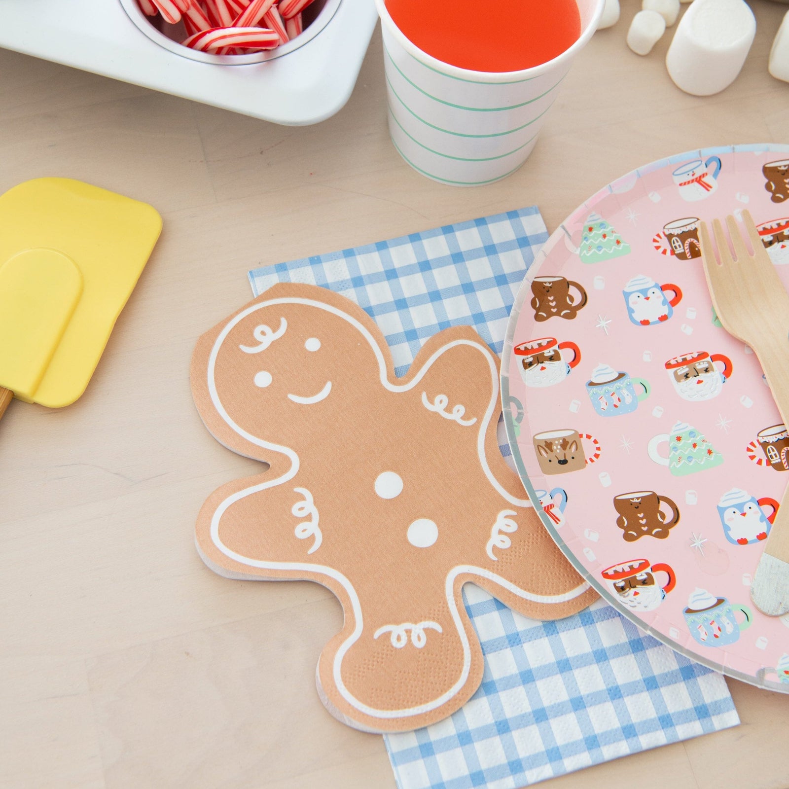 Baking Spirits Bright Gingerbread Man Large Napkins, Daydream Society