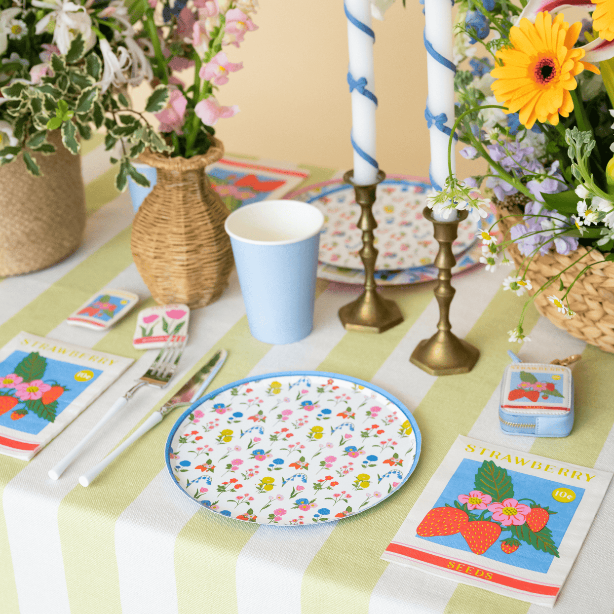 In Bloom Floral Dessert Plates, Jollity & Co