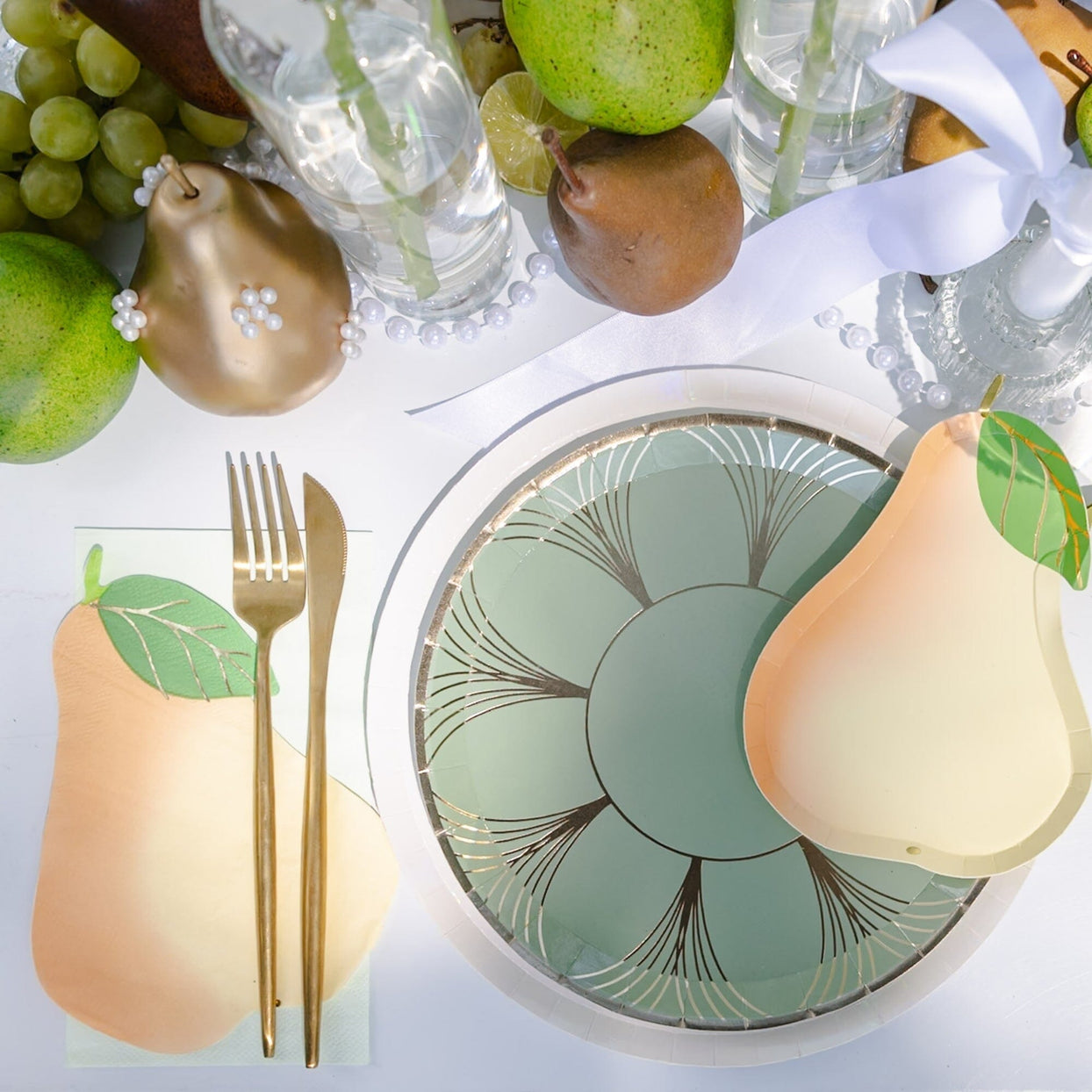 Le Dinner Pear Dinner Plates
