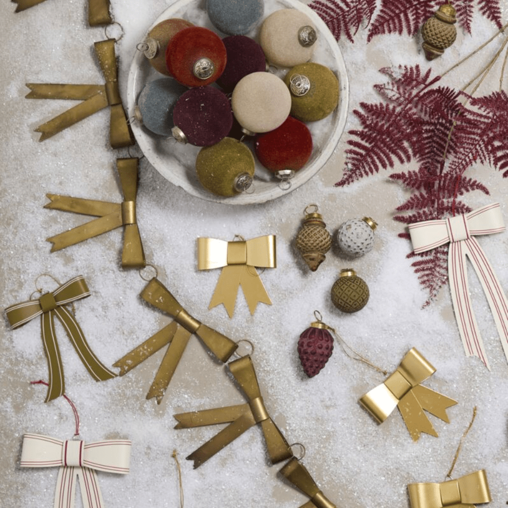 Bow Garland - Antique Gold, Shop Sweet Lulu