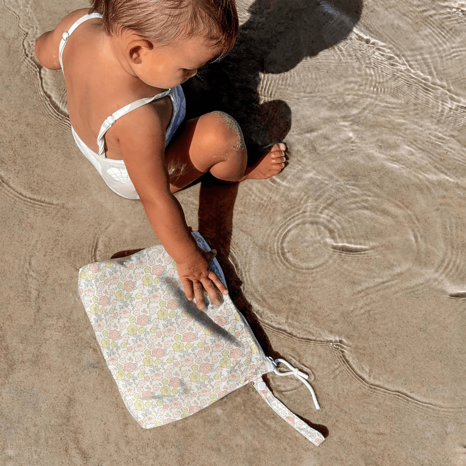 SunnyLife Kids Wet Bag - Into the Garden, Shop Sweet Lulu