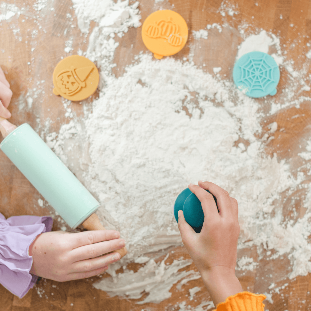 Trick or Treat Street  Baking Set, Daydream Society