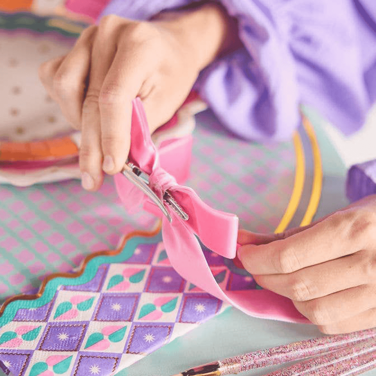 Pink Bow Clip-On Set