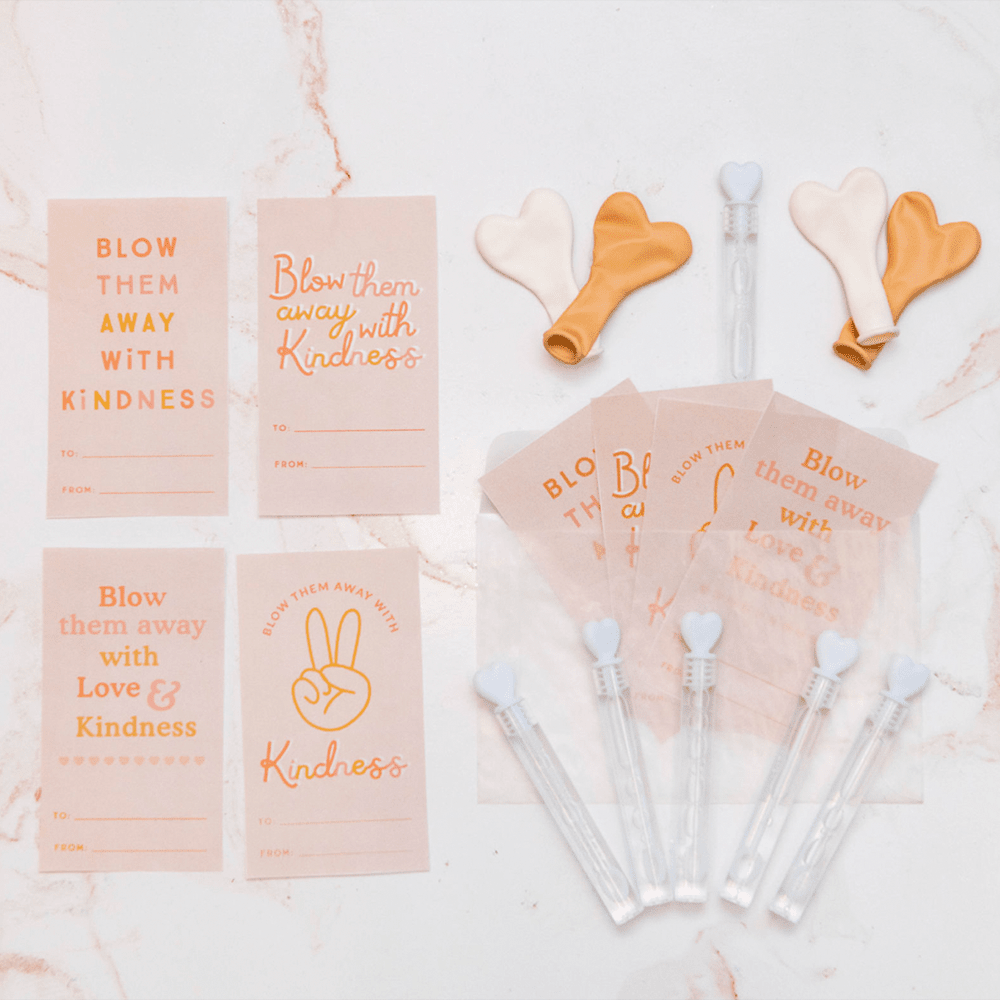 Set of 8 Mini Heart Bubble Wands with Free Printables!, Shop Sweet Lulu